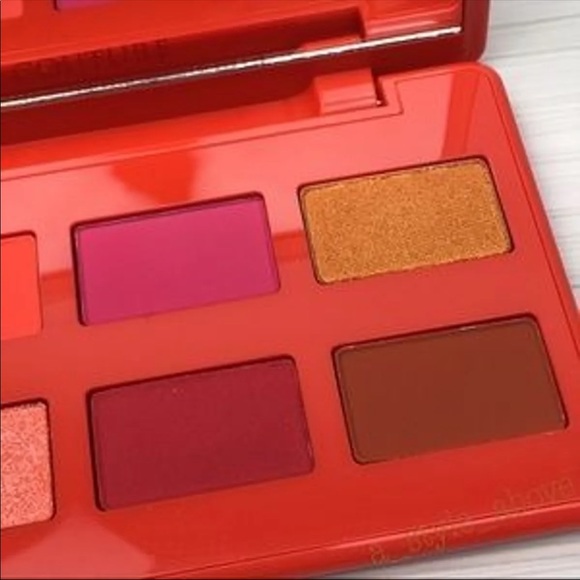 Artist Couture Caliente Eyeshadow Palette - Picture 6 of 11
